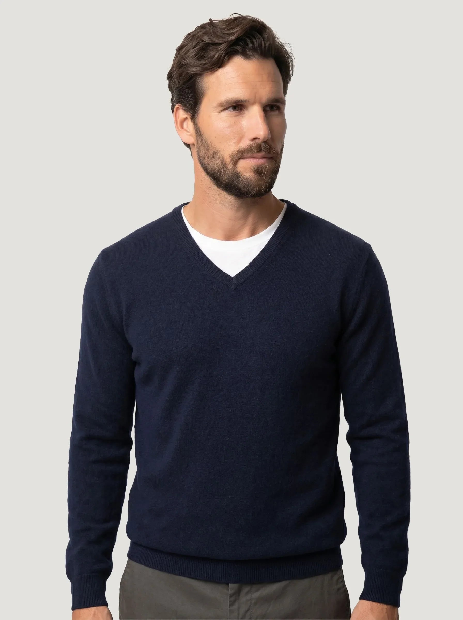 V-Ausschnitt-Pullover aus mongolischem Kaschmir — 3er-Pack