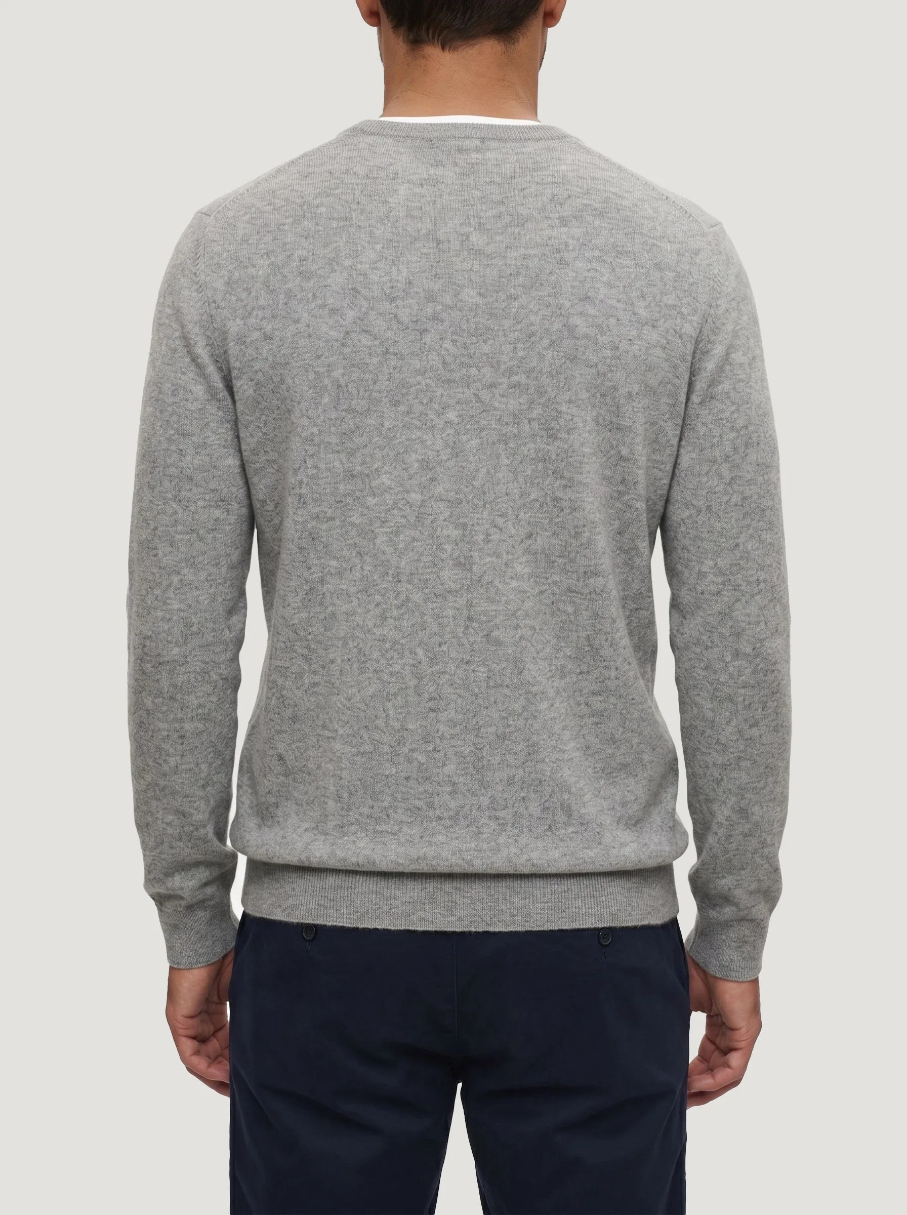 Jersey de cuello de pico de cachemira mongola