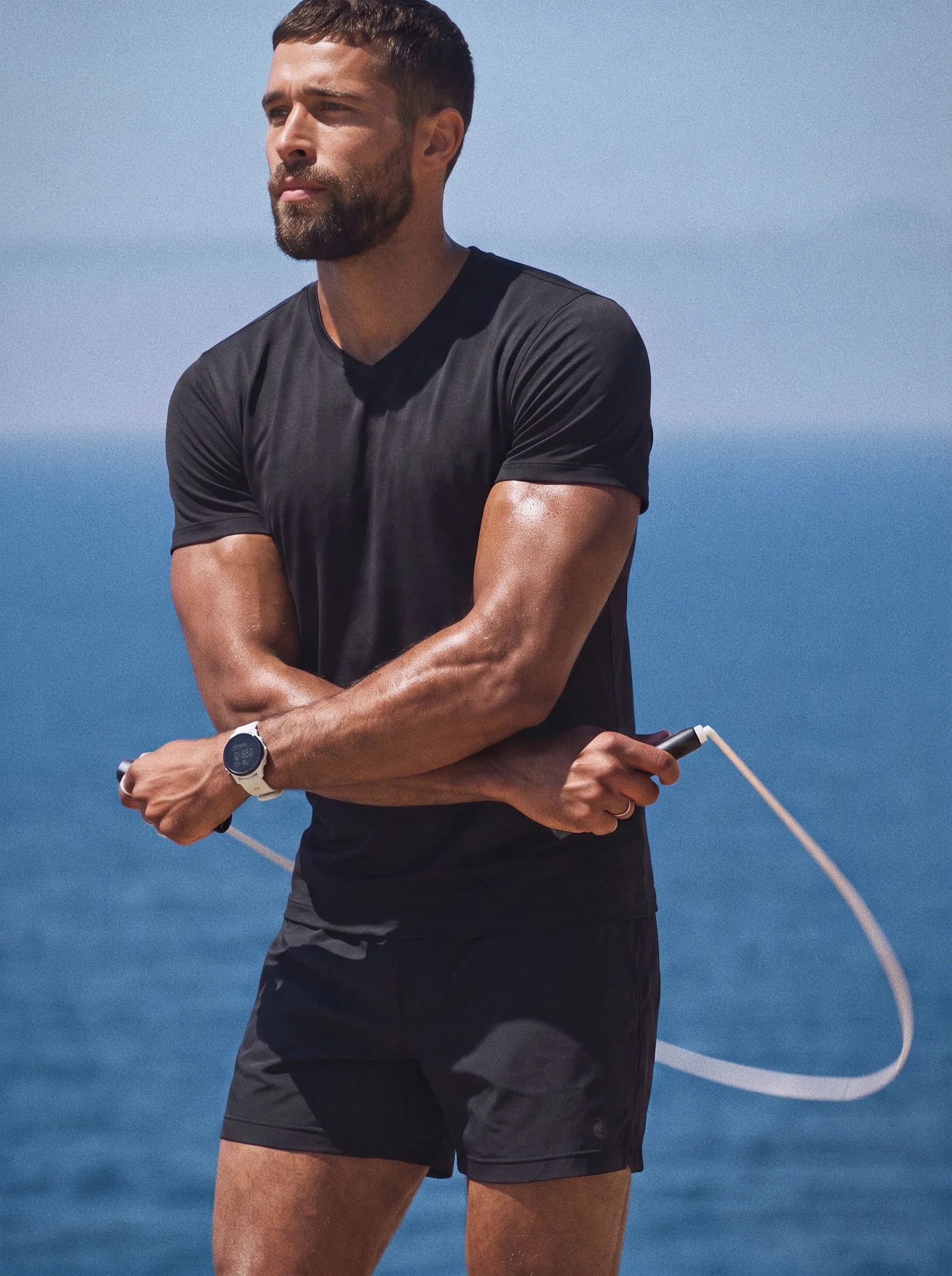 Camiseta de cuello de pico AirPace™ Performance