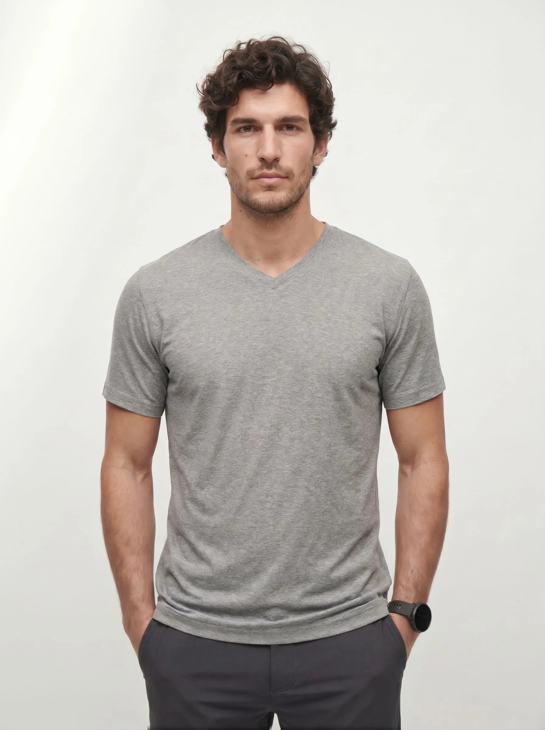 AirPace™ Performance V-Ausschnitt T-Shirt